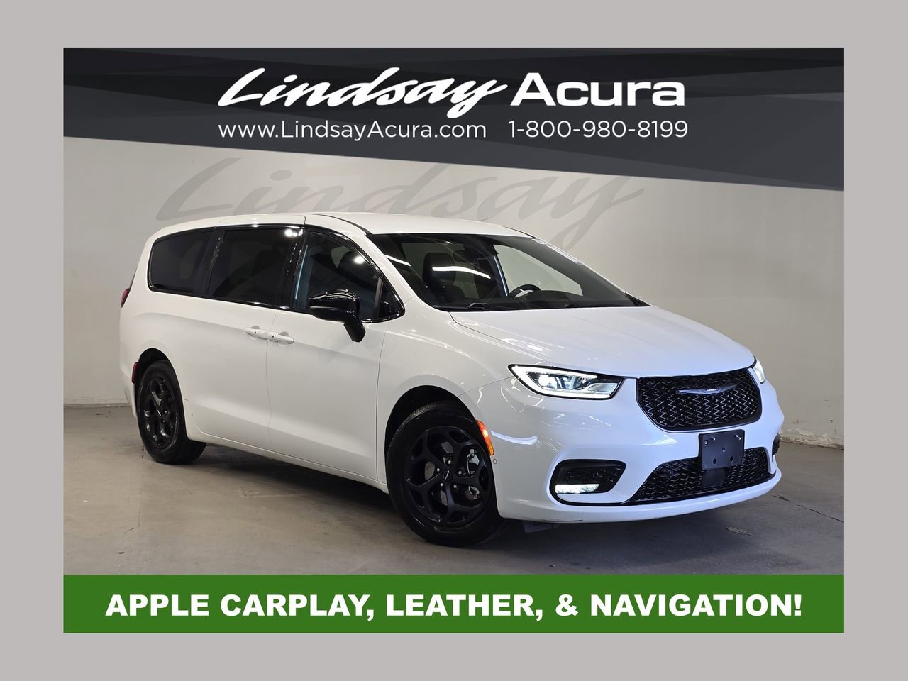 Used 2024 Chrysler Pacifica Limited FWD image 1