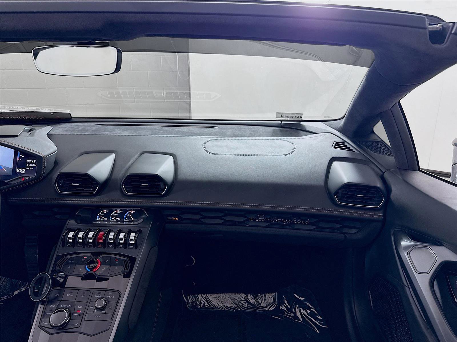 Used 2019 Lamborghini Huracan LP 580-2 image 20