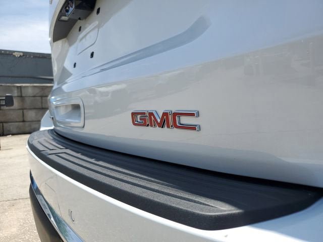 New 2026 GMC Yukon XL Denali w/ Denali Reserve Package AWD/4WD image 7