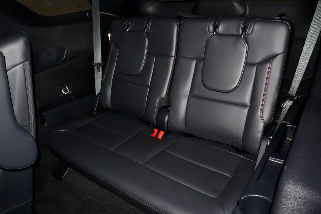 Certified 2025 Ford Explorer ST image 22