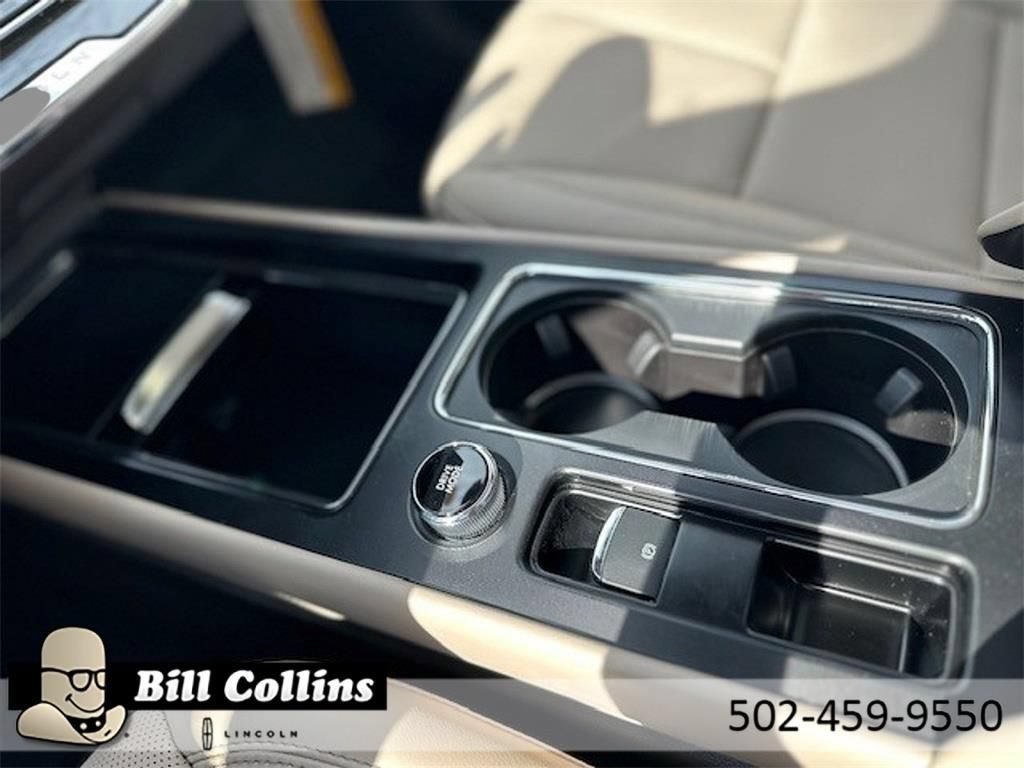 New 2024 Lincoln Corsair Grand Touring w/ Equipment Group 301A AWD/4WD image 19