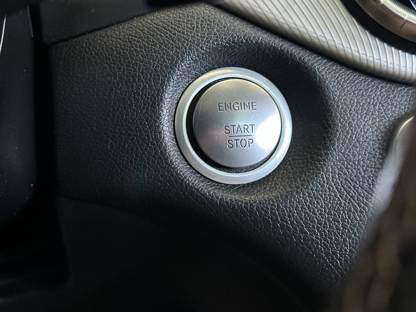 Used 2015 Mercedes-Benz CLA 250 image 19