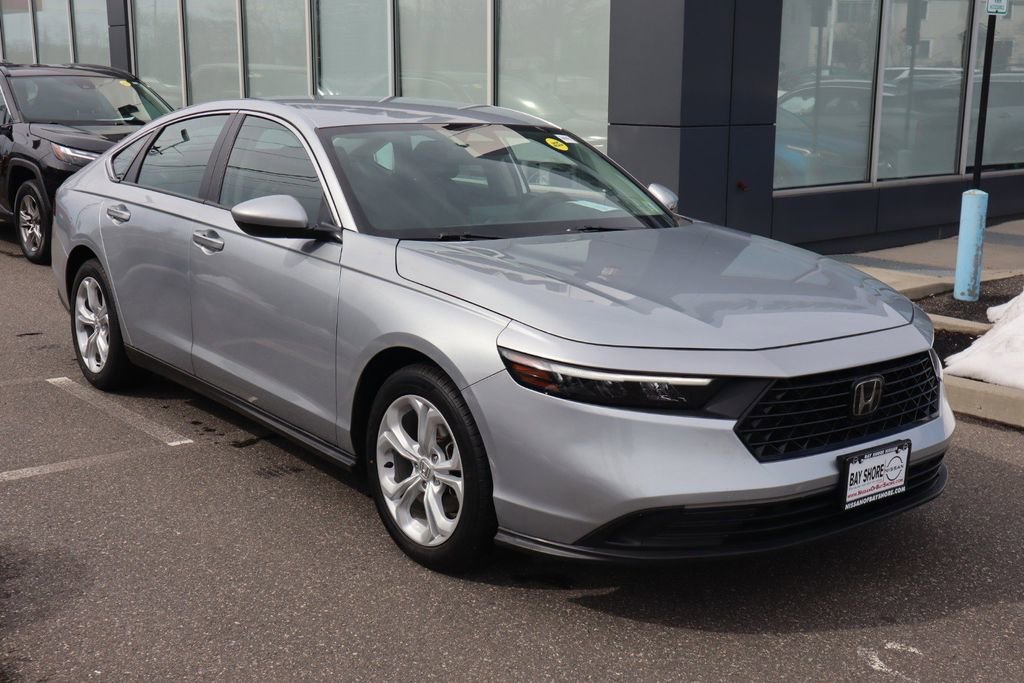 Used 2024 Honda Accord LX image 3