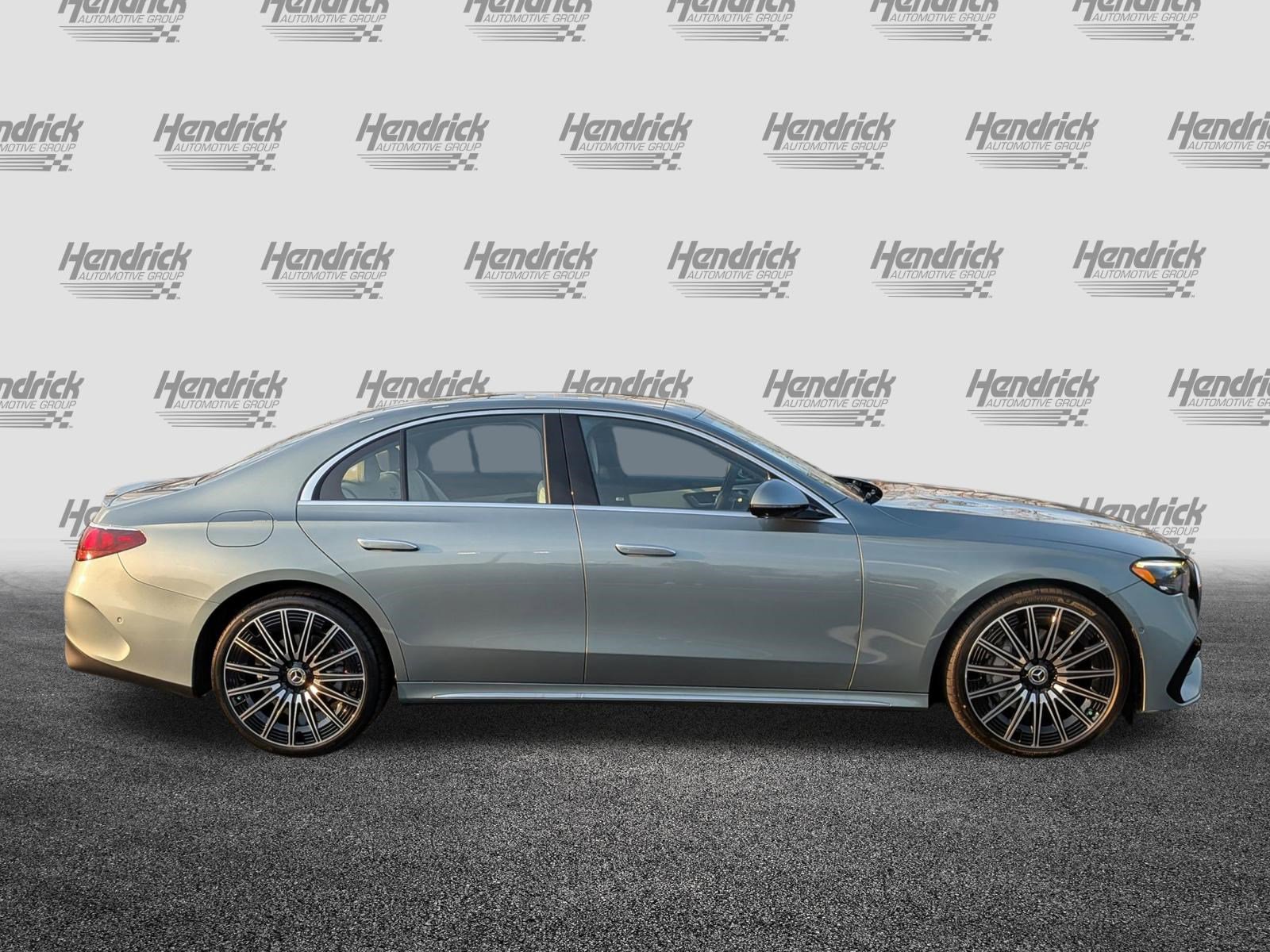 New 2026 Mercedes-Benz E 350 4MATIC Sedan image 11