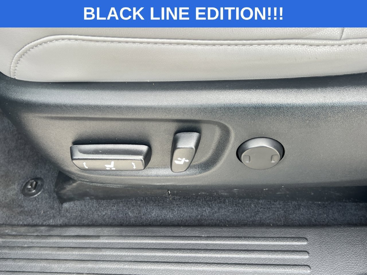 Used 2023 Lexus GX 460 w/ Black Line Special Edition AWD/4WD image 8