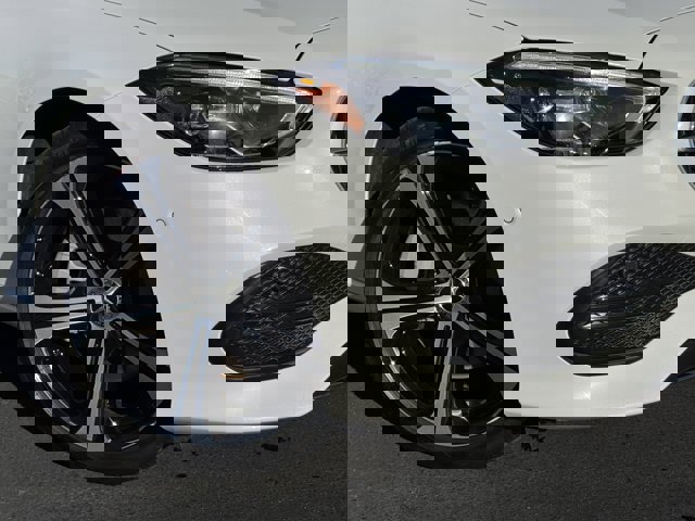 Used 2024 Mercedes-Benz C 300 Sedan image 2