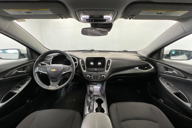 Used 2024 Chevrolet Malibu LT FWD image 9