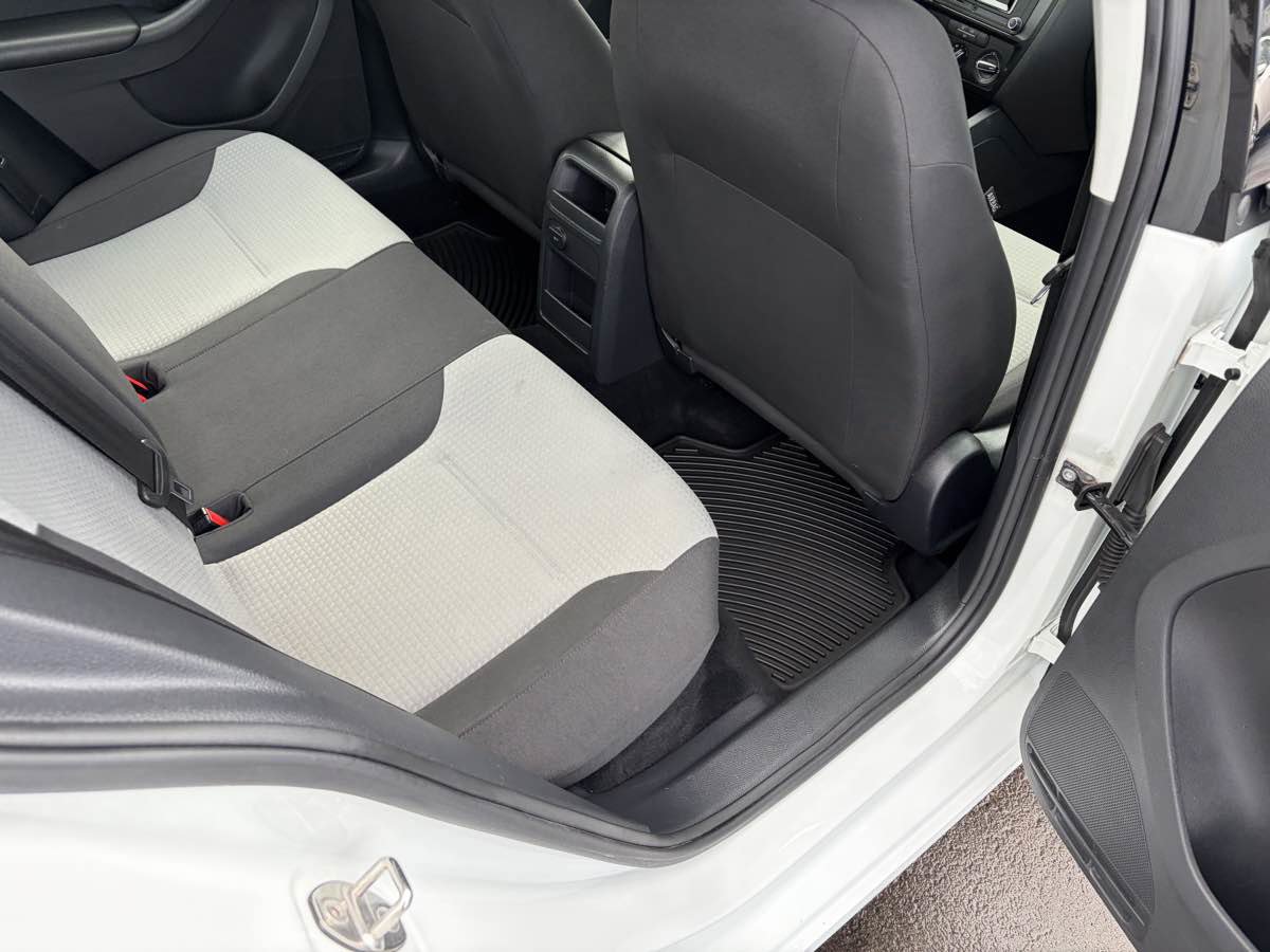 Used 2018 Volkswagen Jetta S FWD image 22