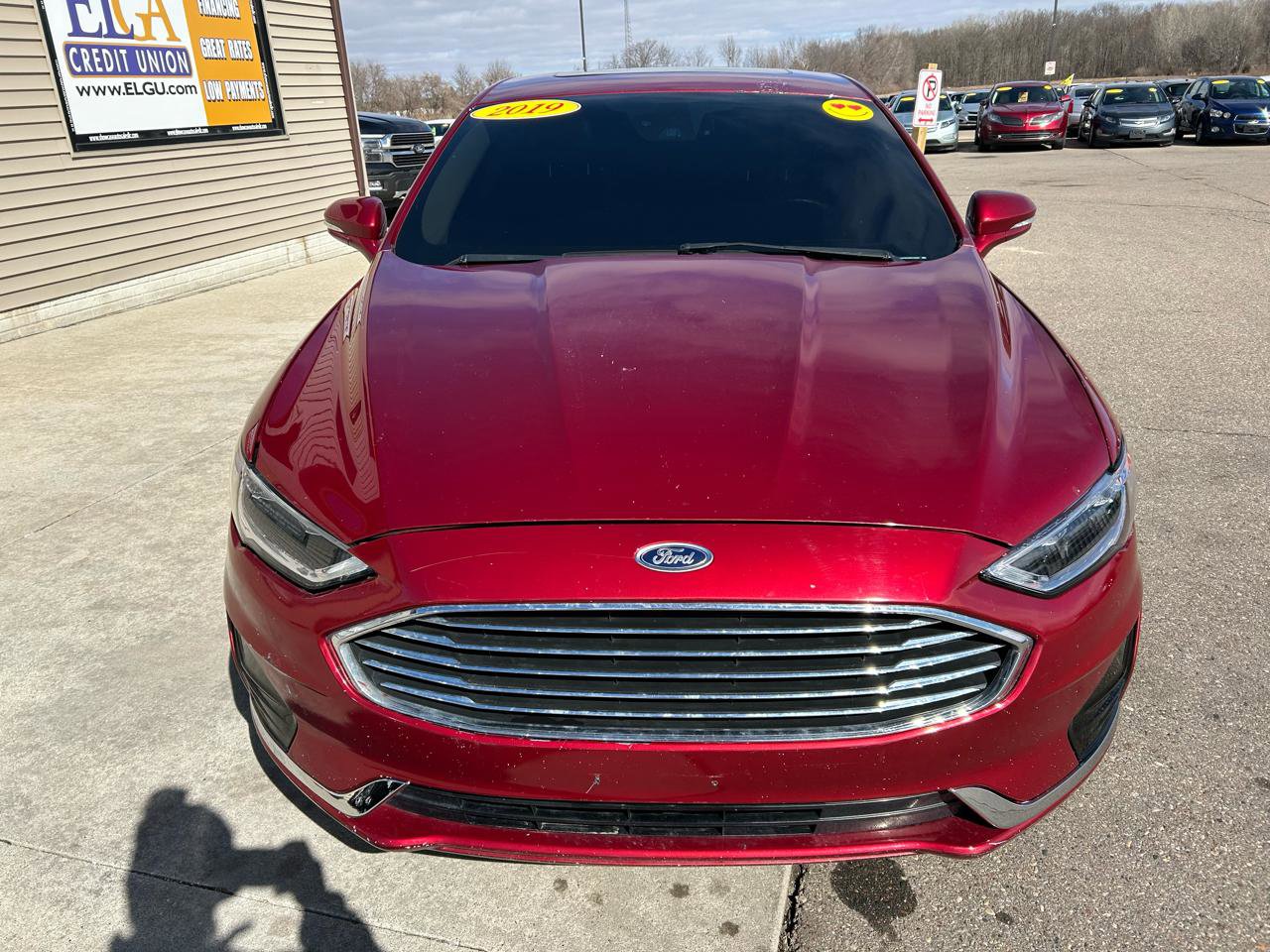Used 2019 Ford Fusion SEL image 2