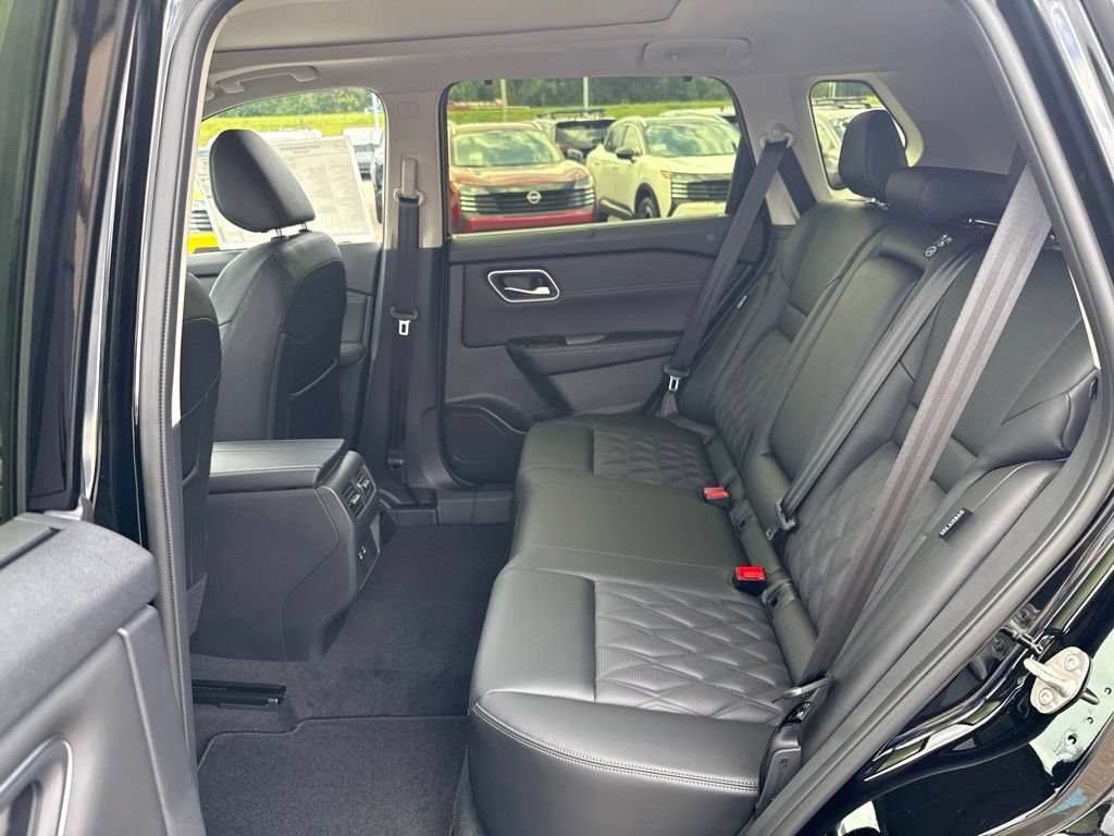 New 2026 Nissan Rogue Platinum AWD/4WD image 33