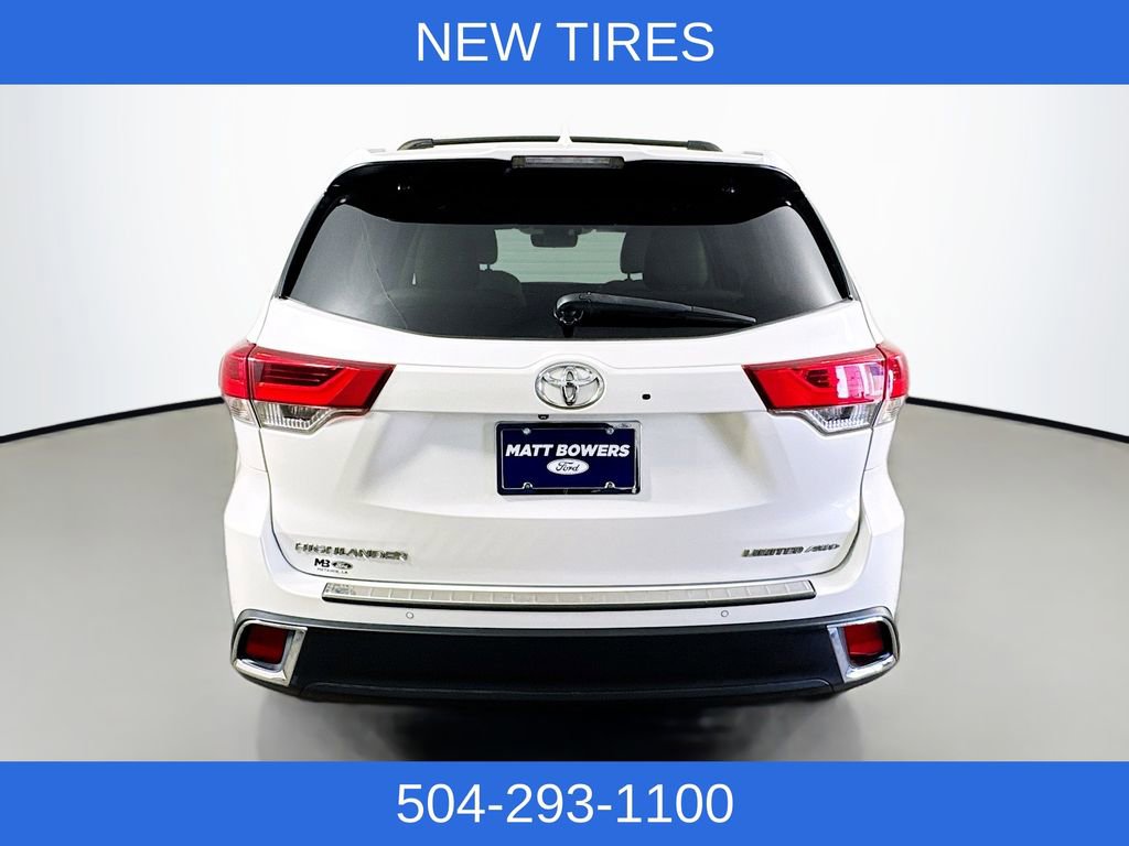 Used 2019 Toyota Highlander Limited image 6