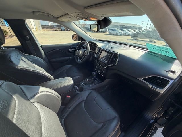 Used 2021 Jeep Cherokee Latitude Lux w/ Comfort/Convenience Group image 10