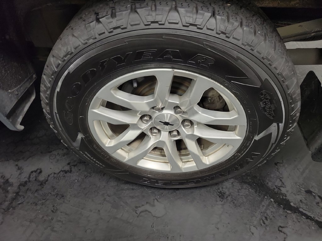 Used 2019 Chevrolet Silverado 1500 RST AWD/4WD image 13