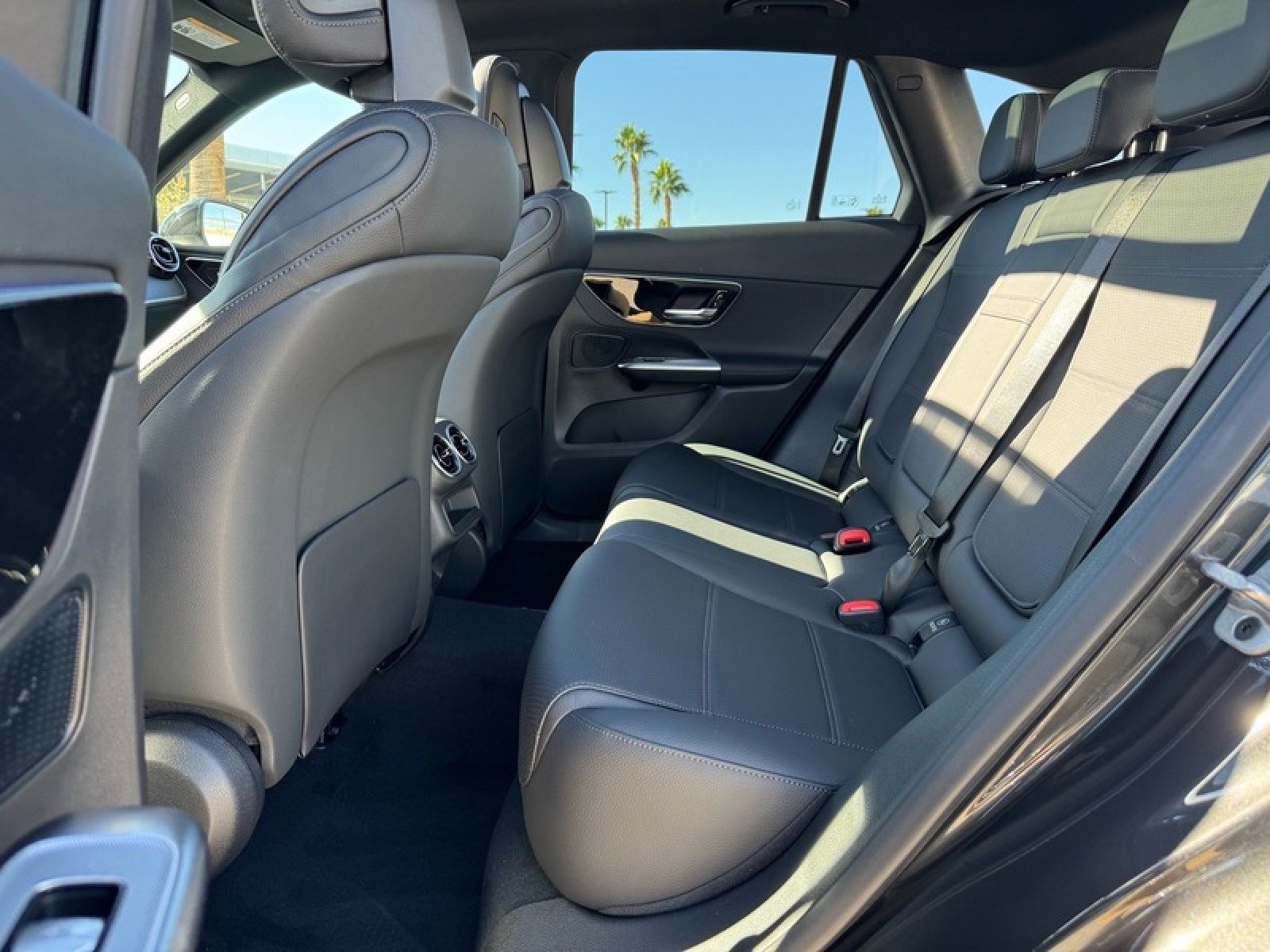 New 2026 Mercedes-Benz GLC 300 image 14