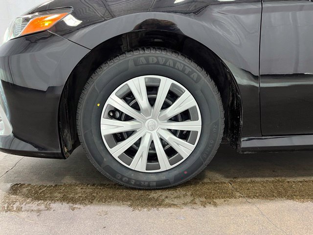 Certified 2024 Toyota Camry LE FWD image 22