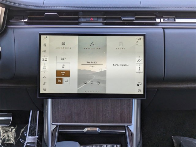 New 2025 Land Rover Range Rover SE image 14