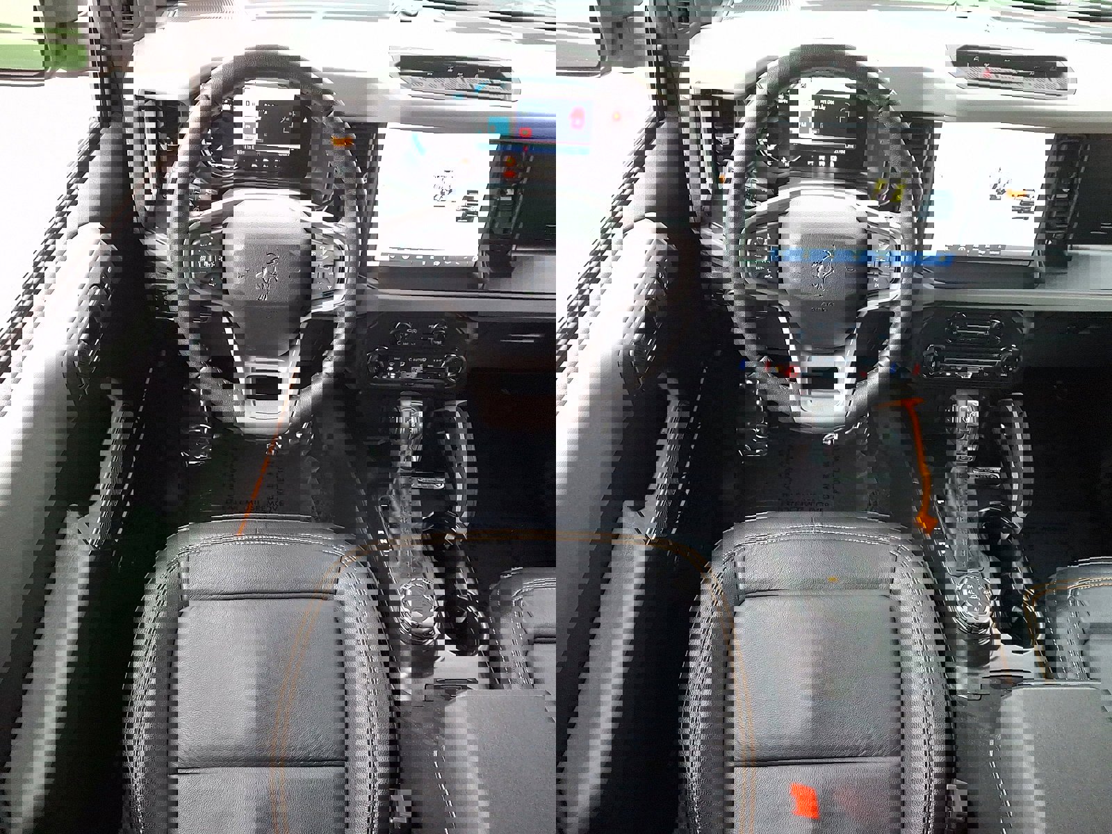 Used 2022 Ford Bronco Badlands image 4