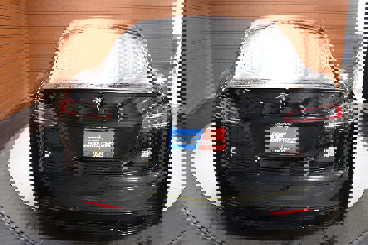 Used 2022 Tesla Model S Plaid image 26