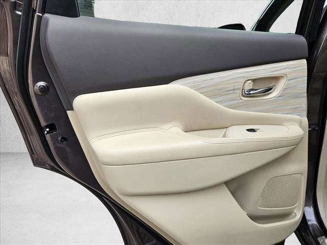 Used 2015 Nissan Murano Platinum w/ Platinum Technology Package image 19