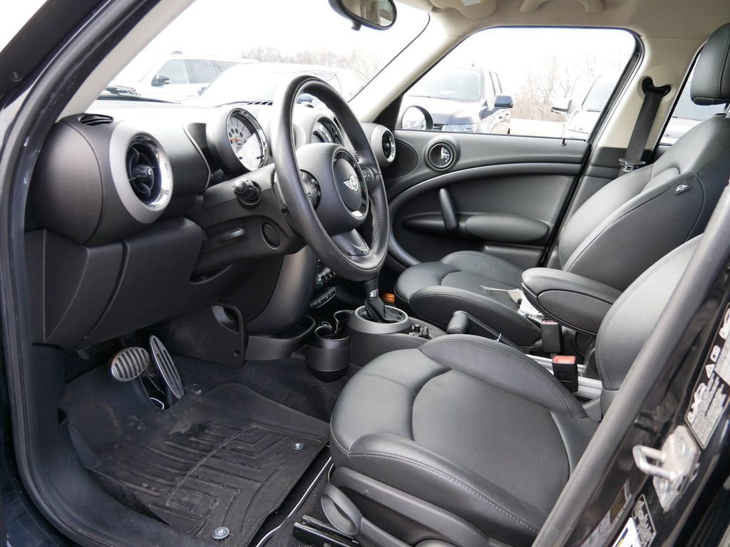 Used 2012 MINI Cooper Countryman S image 10