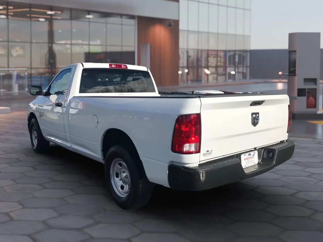 Used 2022 RAM 1500 Tradesman w/ Power & Remote Entry Group image 8