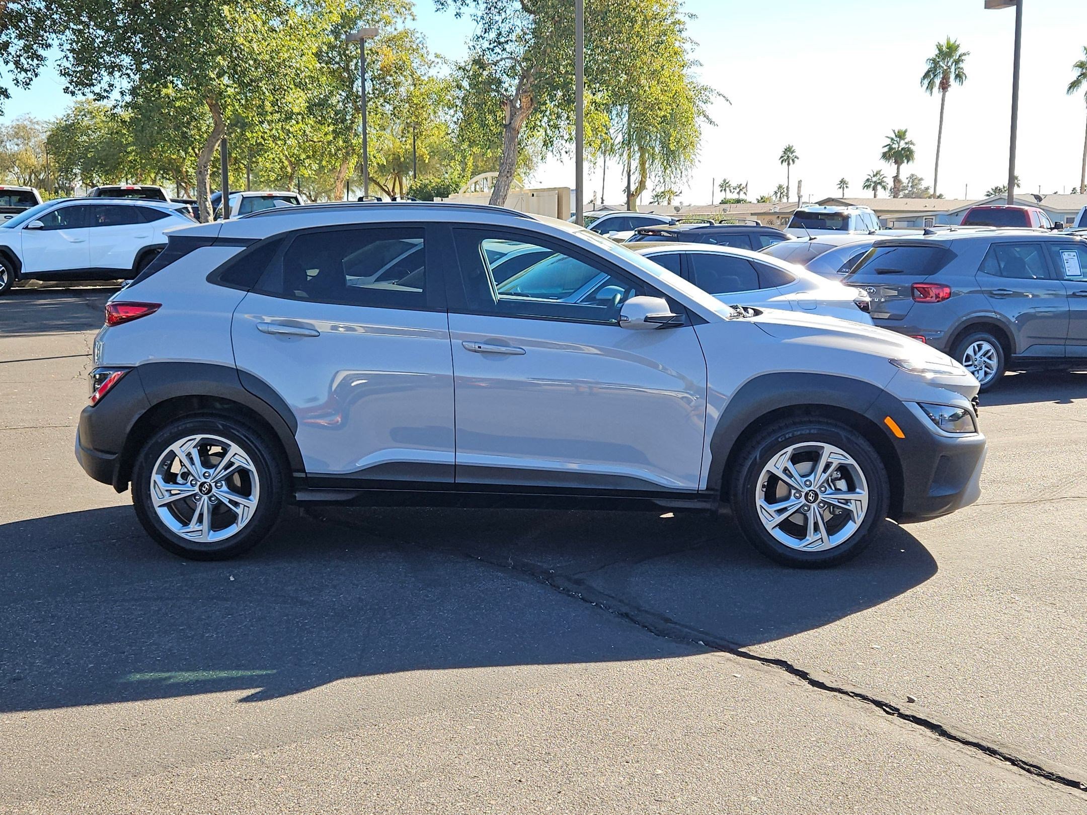 Used 2023 Hyundai Kona SEL w/ Cargo Package image 3