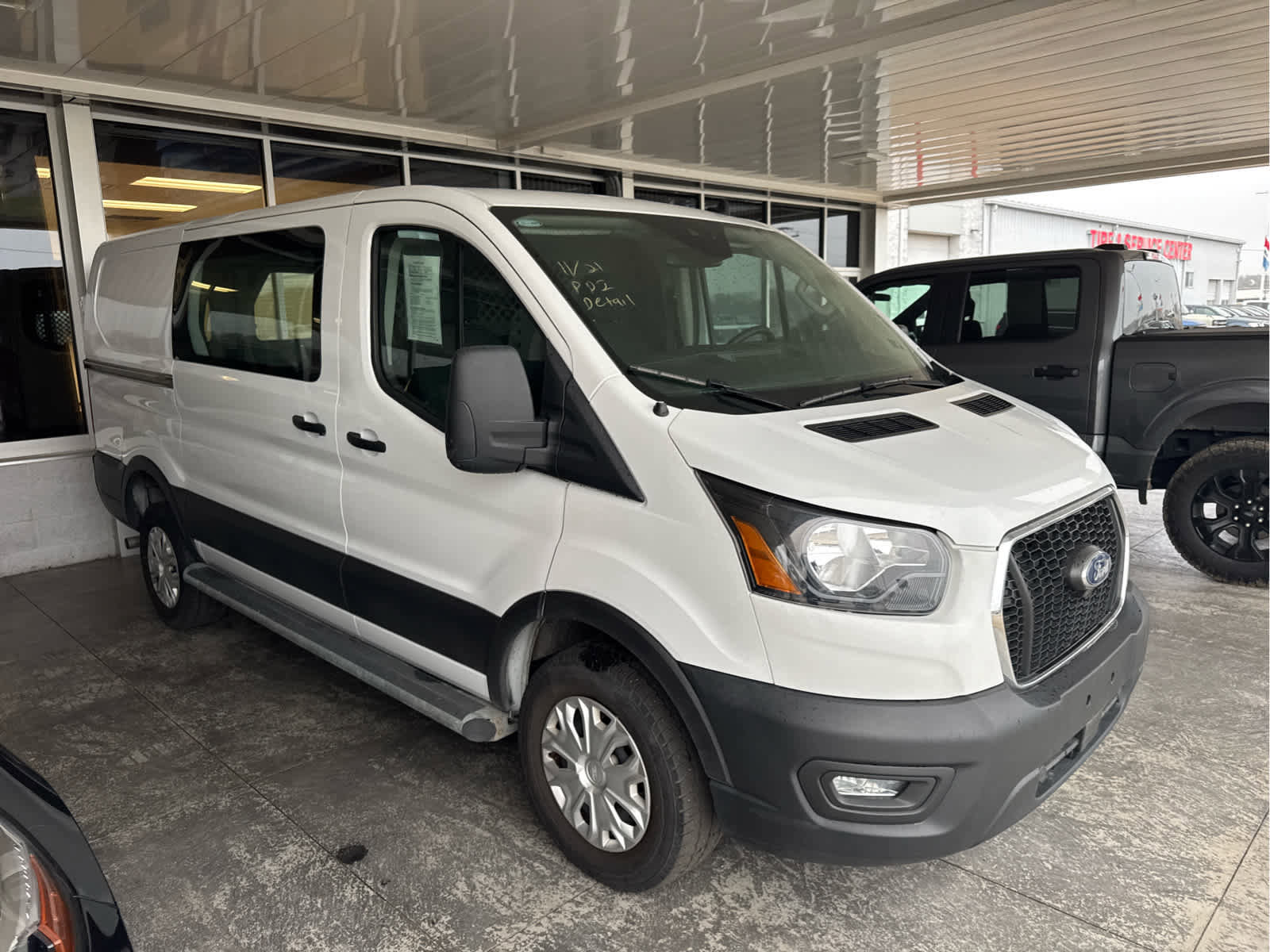 Used 2023 Ford Transit 250 Low Roof w/ Exterior Upgrade Package image 5
