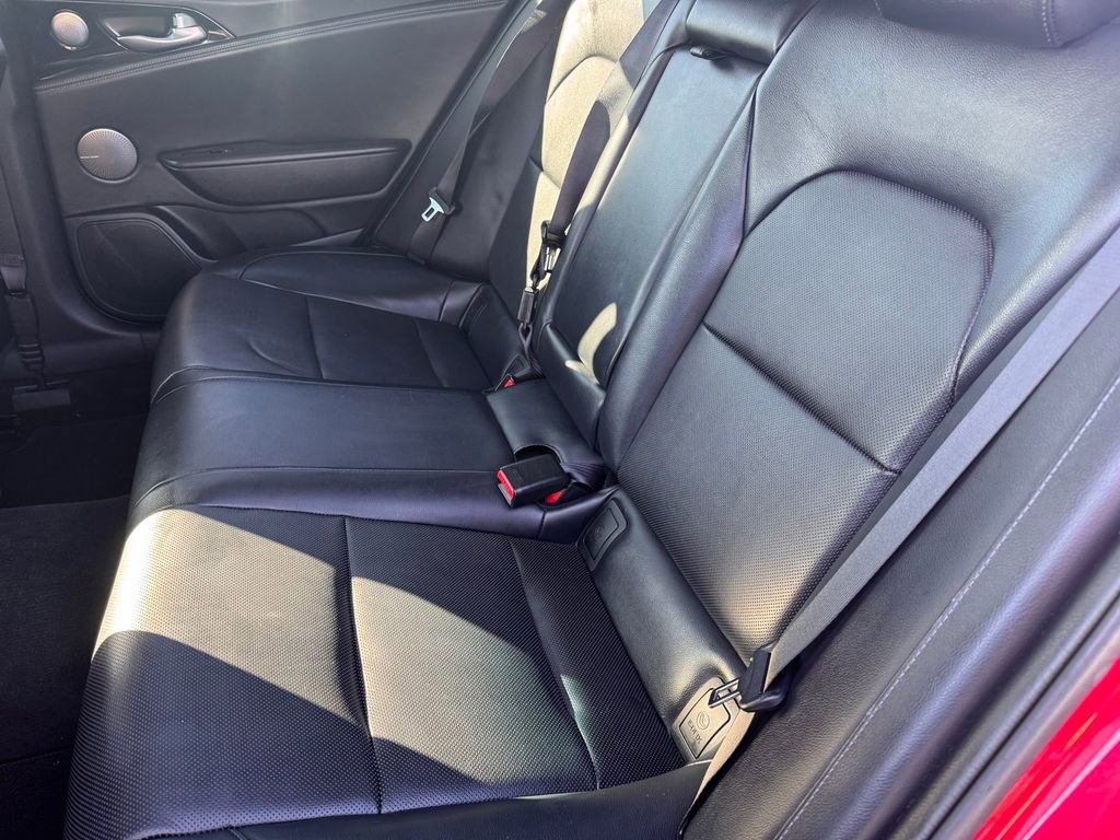 Used 2019 Kia Stinger Premium image 27