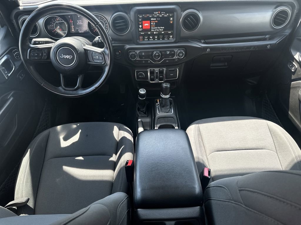 Used 2022 Jeep Wrangler Unlimited Sport AWD/4WD image 23