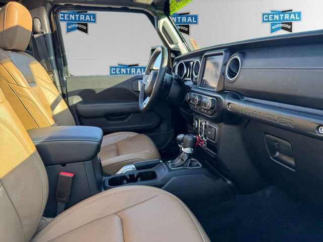 Certified 2022 Jeep Wrangler Unlimited Rubicon 4xe w/ Steel Bumper Group image 16