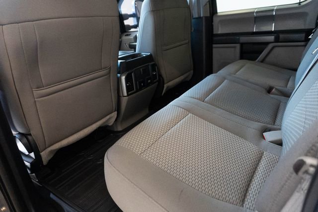Used 2017 Ford F250 XLT w/ XLT Premium Package AWD/4WD image 21