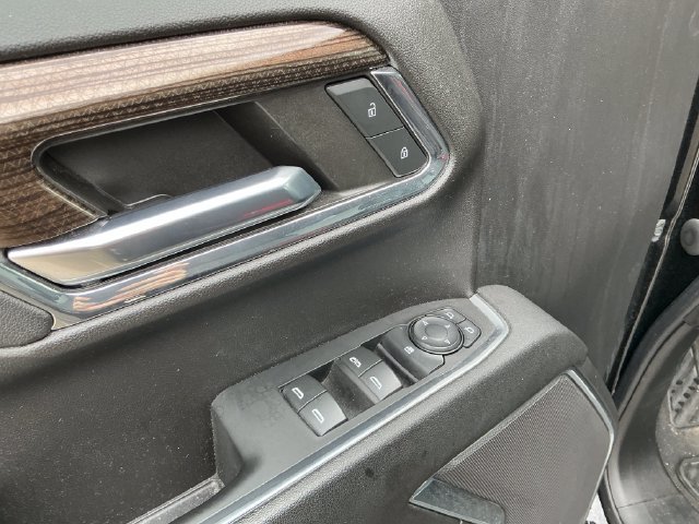 Used 2024 Chevrolet Silverado 1500 LT AWD/4WD image 8