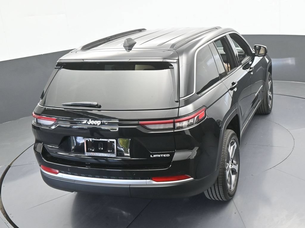 Used 2026 Jeep Grand Cherokee Limited RWD image 42