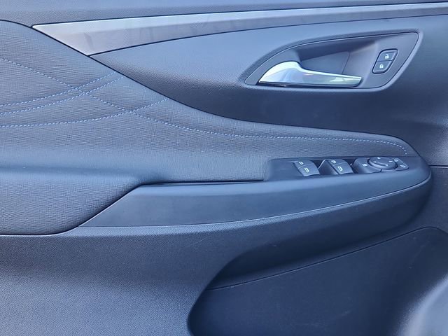 Used 2024 Buick Envista Sport Touring w/ Convenience I Package image 9