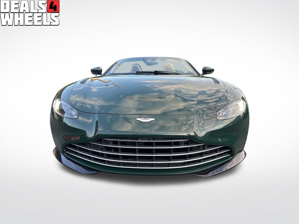 Used 2021 Aston Martin V8 Vantage Roadster RWD image 8
