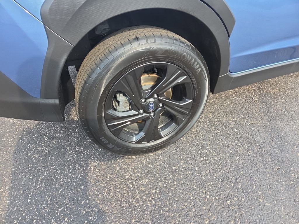 Used 2024 Subaru Crosstrek 2.0i w/ Crosstrek Mirror Package image 7