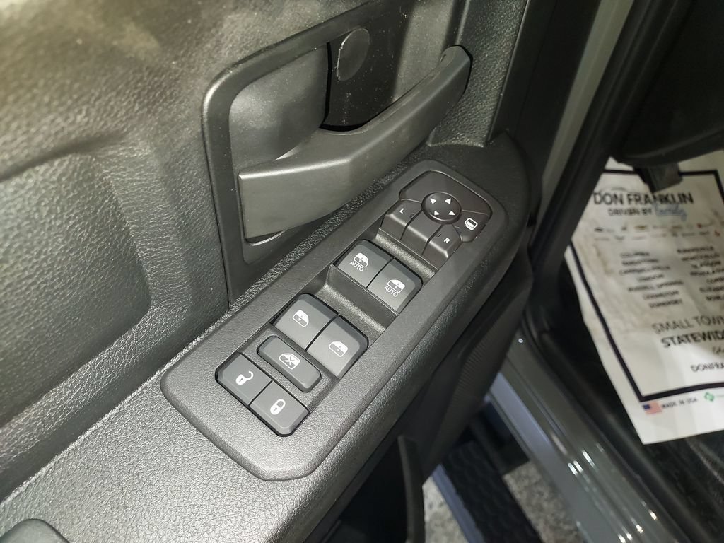 New 2026 RAM 5500 4x4 Crew Cab image 11