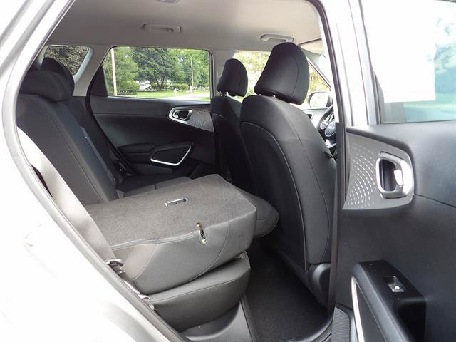 Used 2023 Kia Soul LX FWD image 31
