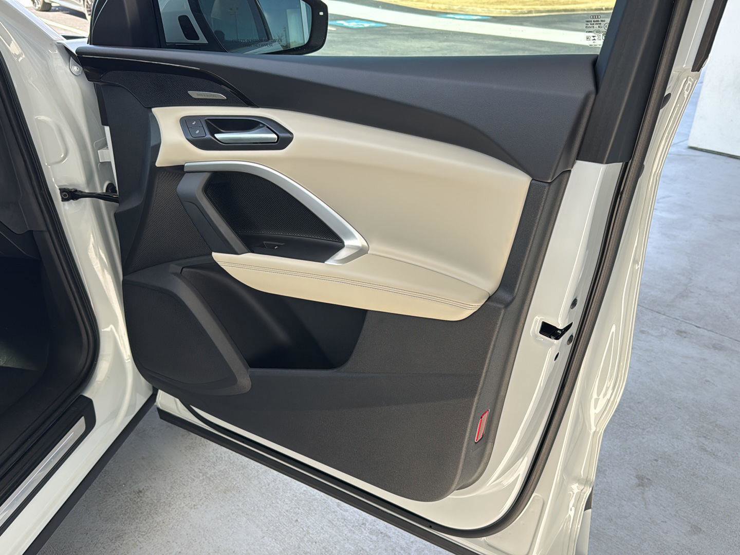 Used 2025 Audi Q5 Premium Plus image 11