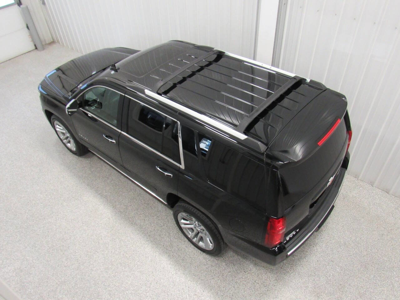 Used 2020 Chevrolet Tahoe Premier w/ Premier Plus Edition image 6