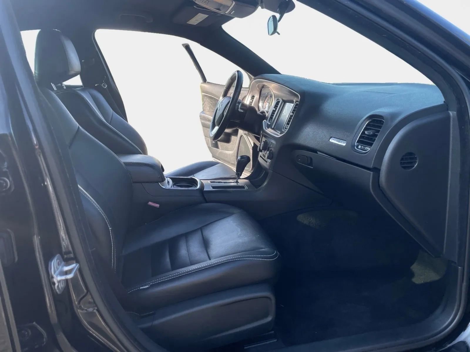 Used 2013 Dodge Charger R/T w/ Blacktop Pkg RWD image 12