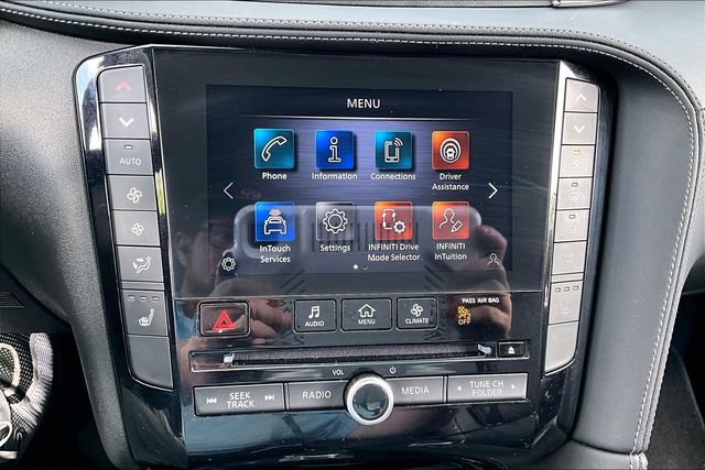 Certified 2025 INFINITI QX55 Luxe w/ Accent Package image 31