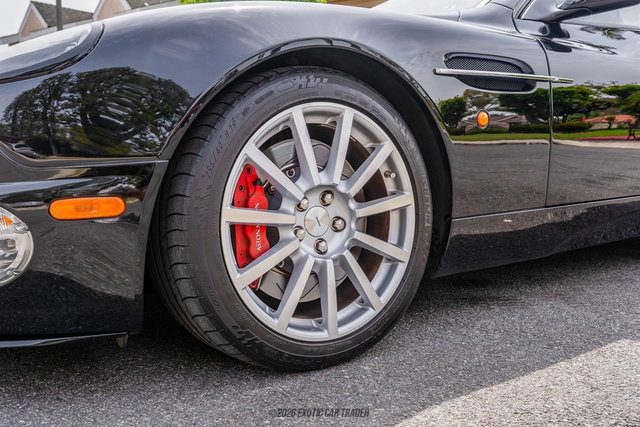 Used 2005 Aston Martin Vanquish S RWD image 60