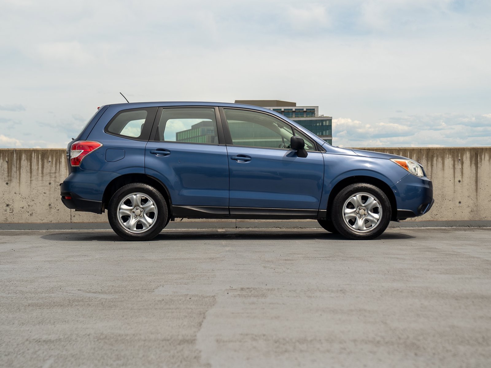 Used 2014 Subaru Forester 2.5i w/ Popular Package #1 AWD/4WD image 6