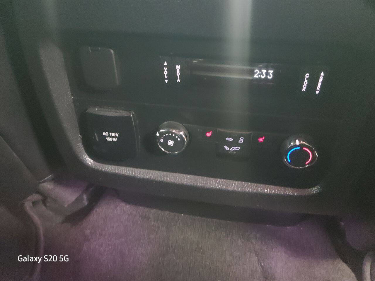 Used 2017 Lincoln Navigator Select image 20