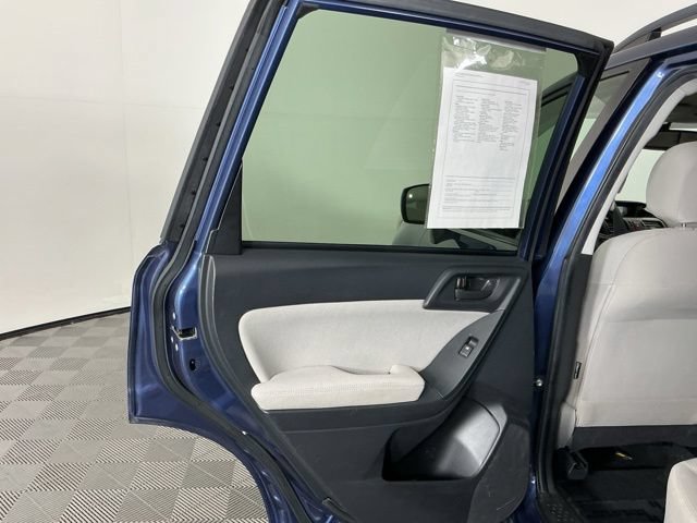 Used 2014 Subaru Forester 2.5i Premium AWD/4WD image 24
