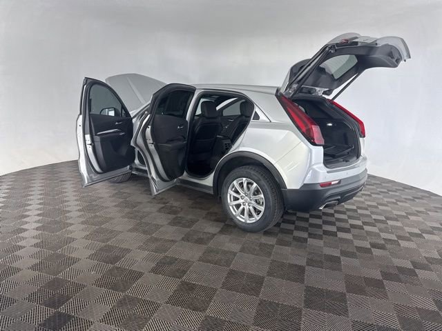 Used 2021 Cadillac XT4 Luxury w/ Driver Awareness Package image 20