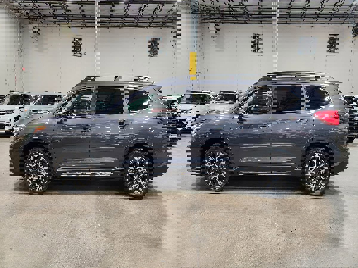 Used 2023 Subaru Ascent Limited w/ Technology Package image 7