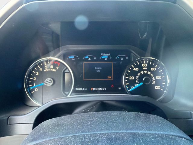 Used 2015 Ford F150 Lariat image 23