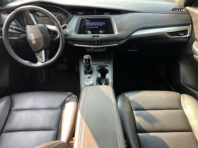 Used 2023 Cadillac XT4 Premium Luxury AWD/4WD image 19